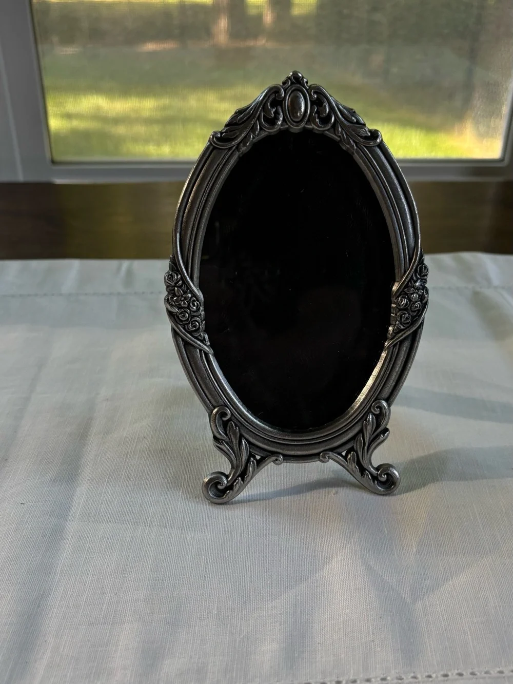 Ornate Oval Decorative Frame in Antique Silver